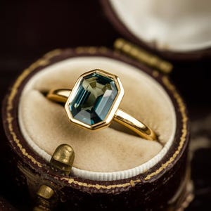 14K Yellow Gold Emerald Cut Teal Sapphire Engagement Ring, Vintage Ring, Gold Bridal Ring, Promise Ring, Handmade Ring, Gift For Her