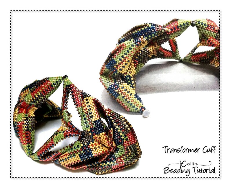 Peut inclure: Un bracelet manchette en perles color&eacute;es avec un motif g&eacute;om&eacute;trique. Le bracelet est compos&eacute; de petites perles color&eacute;es et est con&ccedil;u pour &ecirc;tre flexible et ajustable. Le bracelet est pr&eacute;sent&eacute; dans deux positions diff&eacute;rentes, ce qui d&eacute;montre sa flexibilit&eacute;.