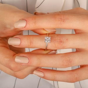 1 CT Princess Cut Solitaire Engagement Ring , 14k Solid Gold Solitaire Anniversary Ring , Silver Promise Ring for Women