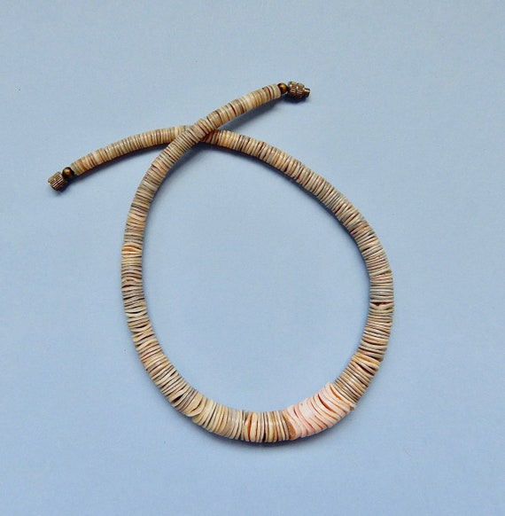 Buy Vintage Kewa Tribe Santo Domingo Grey Oyster and Pink Luhanus 