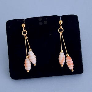 Carved Vintage Angel Skin Coral Ringed Bead Earrings (No. 1795)