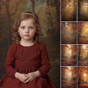 Può includere: Una bambina con i capelli castani ricci e una fascia intrecciata indossa un vestito color ruggine a maniche lunghe. Lo sfondo presenta una scena di foresta sfocata con colori autunnali e diverse immagini più piccole della foresta.