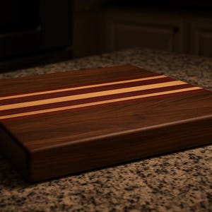Walnut Edge-Grain Cutting Board