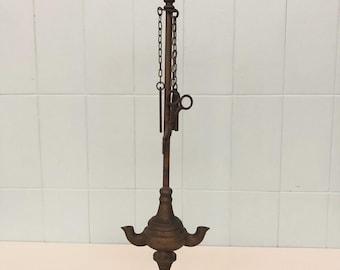 Lucerna Fiorentina In ottone Della epoca Prima Metà Del ‘900 completo di Utensili