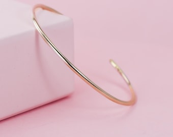 Brazalete relleno de oro de 14 k, brazalete de torsión dorado, brazalete apilable brillante, regalos unisex, pulseras sencillas de capas de oro