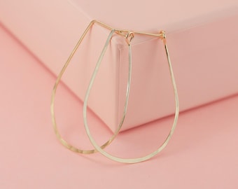 Aros grandes con forma de lágrima martillada en oro de 14 quilates o relleno de oro rosa. Aros geométricos. Joyería minimalista. Aros llamativos de 3,5 cm.