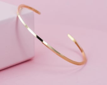 Brazalete trenzado relleno de oro, brazalete fino de 1,6 mm, brazalete bohemio, pulsera apilable, brazalete cuadrado, joyería minimalista