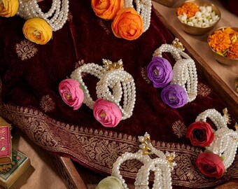 Bulk Multicolour rose bracelet, Wedding favor, Indian return gifts, brdiesmaid gift, haldi favor, sangeet favor, mehendi favor