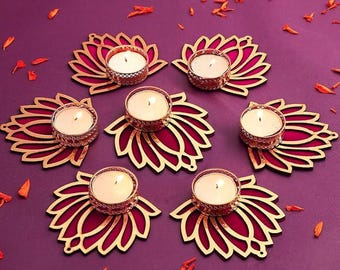 Candelabro de té con forma de loto hecho a mano: artículos de decoración para Diwali, hogar, Pooja y festivales.