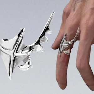 SILVER CYBERPUNK RING Techwear Jewelry Futuristic Armor Ring  Goth Statement Ring Punk Claw Ring  Cyber Ring Techwear Ring Vintage Punk Ring