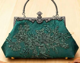 Borsa ricamata verde smeraldo / Borsa da banchetto vintage Qipao / Borsa con conchiglia floreale orientale