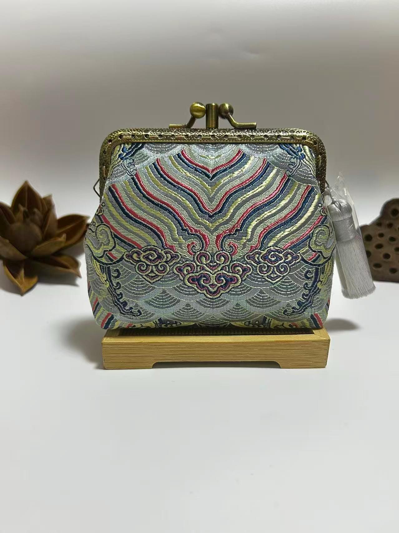 Lot De 4 Porte-monnaie En Soie Thaïlandaise Multicolores - Porte-monnaie Femme, Sans étiquette