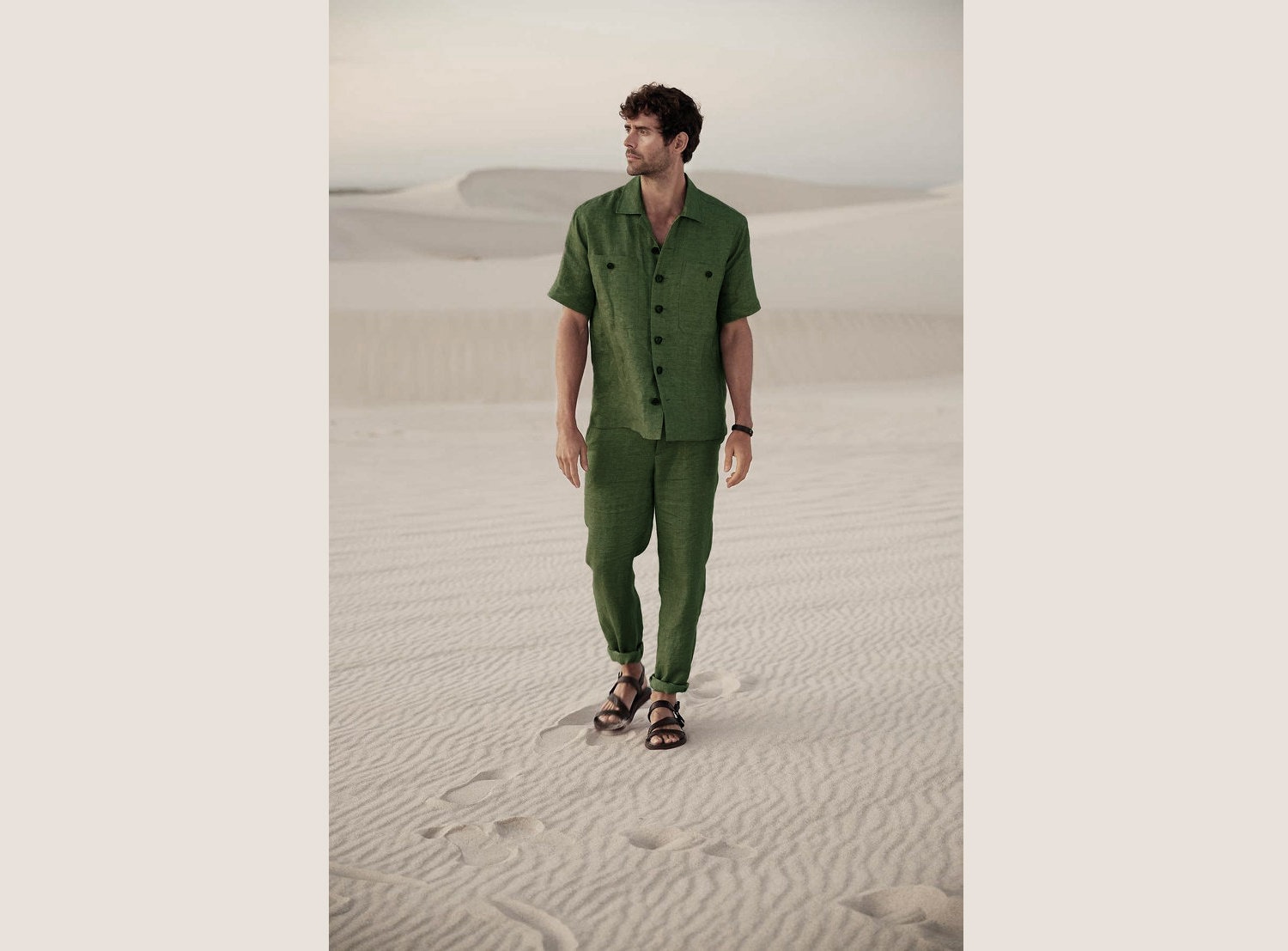 Red Linen Shirt With Ecru Skinny Jeans Outfit - Your Average Guy