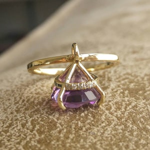 Gold dangle ring & diamonds,  Diamonds and gold, gold ring, gold dangle ring