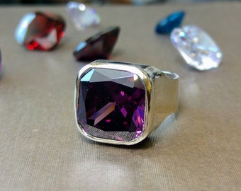 Silver statement ring, purlpe cz ring, purple cz silver ring, silver cocktail ring, big ring, silver ring.