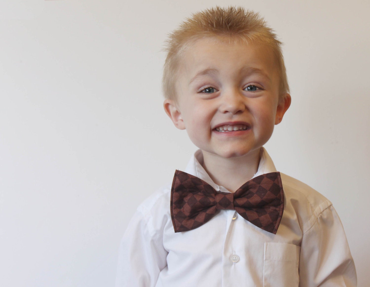 different bow tie