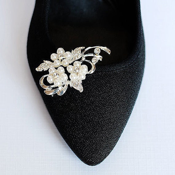 Bridal Shoe Clips Pearl Crystal Rhinestone Shoe Clips Wedding Party (Set of 2) SC016LX