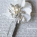 see more listings in the BOUTONNIERE section