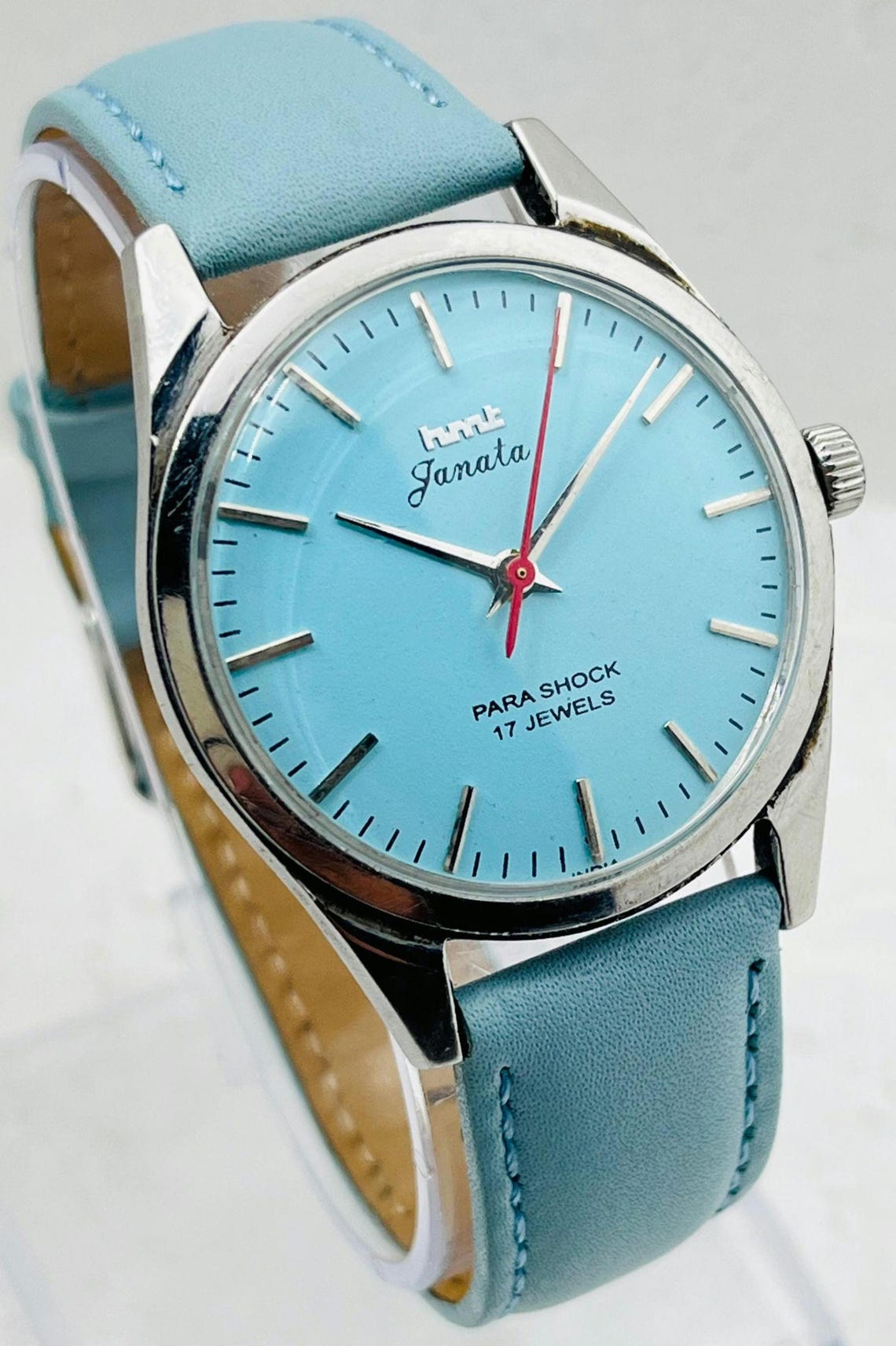 Refurbished HMT Janata Sky Blue Dial Watch | 17 Jewels Mechanical Wristwatch, foto 3 de 5