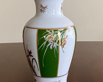 Okura Franklin Mint Japanese Vase of the Noble Orchid Wood Base
