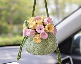 Adorno colgante de flores de ganchillo para coche, mini maceta colgante, accesorios para coche para mujeres, linda decoración para coche, regalo para amantes de las flores, dije de bolsita con cordón