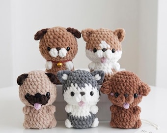 Schattige gehaakte hondensleutelhanger, dierensleutelhanger, amigurumi puppy tashanger, handgemaakte husky pug shiba poedel, kawaii pluche cadeau voor hondenliefhebbers