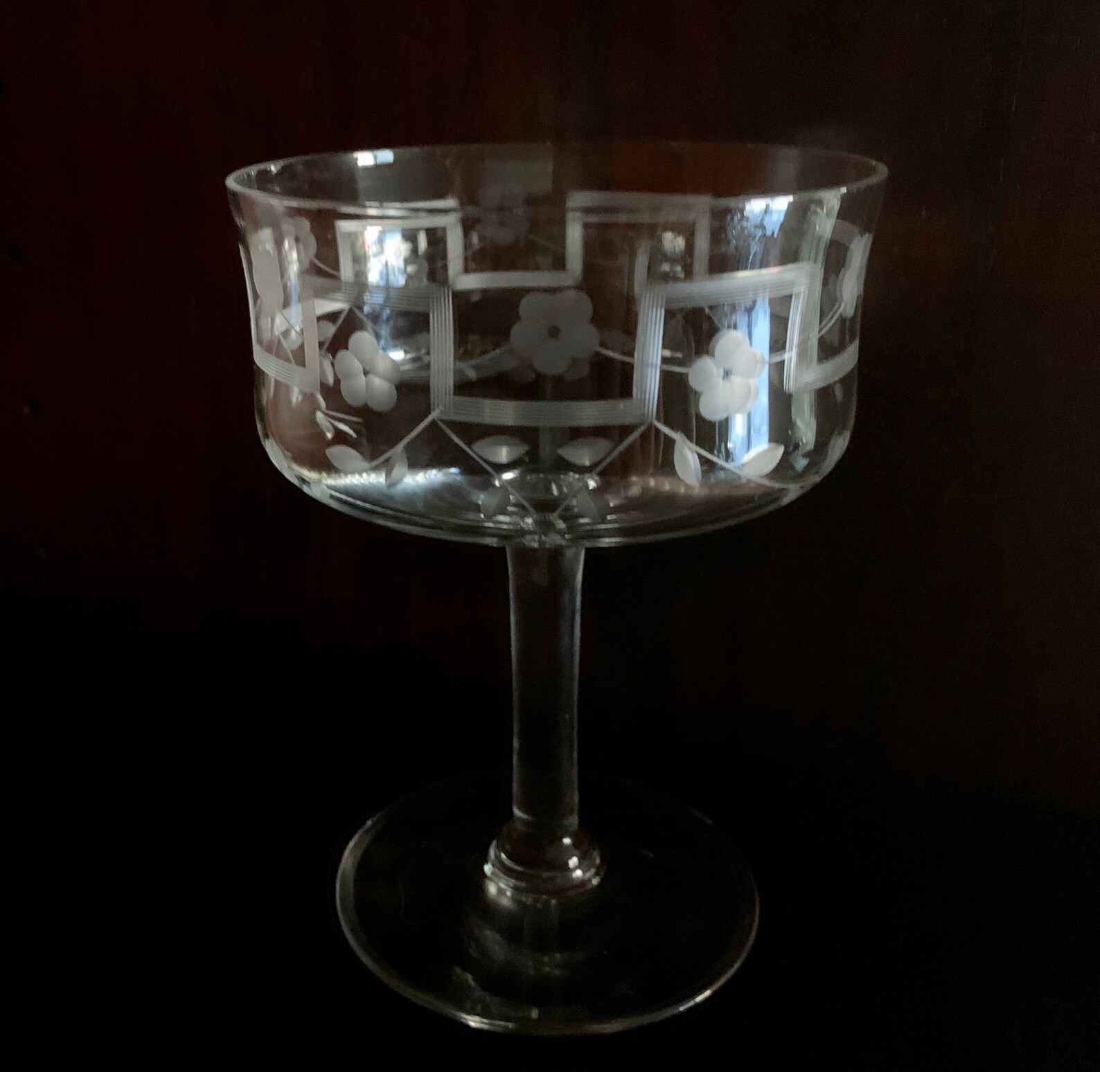 vintage art deco coupe glasses