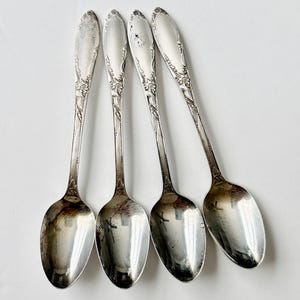 4 STERLING Demitasse Spoons, Oneida Silver Coffee Spoons, Art Deco, Tea Time Set