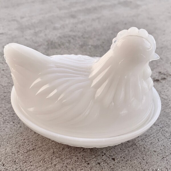 Milk GLASS Chicken Hen On Nest Butter Dish, Art Glass Trinket Dish With Lid