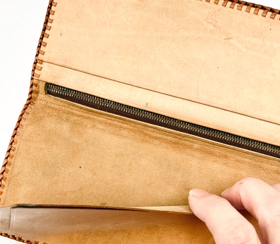Tooled LEATHER Wallet, Unique Vintage Bill Fold, … - image 5