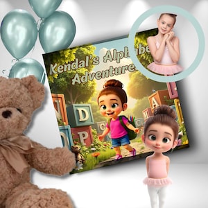 以下が含まれることがあります： 「Kendal's Alphabet Adventure」というタイトルの子供向けの本の表紙。バックパックを持った漫画の女の子が描かれています。表紙にはアルファベットブロックとバレリーナの小さなイラストが含まれています。ぬいぐるみと風船も画像にあります。
