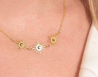 Minimalist Monogram Necklace, Dainty Name Necklace, Personalized Initial Birthday Gift for Mom, Gold Filled Name Jewelry, Starburst Charms