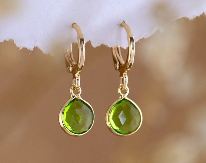 Peridot Charm Hoop Dangle Earrings, August birthstone earrings, charm hoops Earrings Set, gold hoop earrings, minimalist hoops, tiny charm