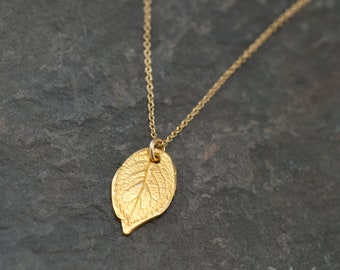 Delicate Rose Leaf Necklace, Dainty Pendant, Leaf Necklace, Everyday Jewelry, Layering Necklace, Woodland Jewelry, Modern Bridesmaid Gifts