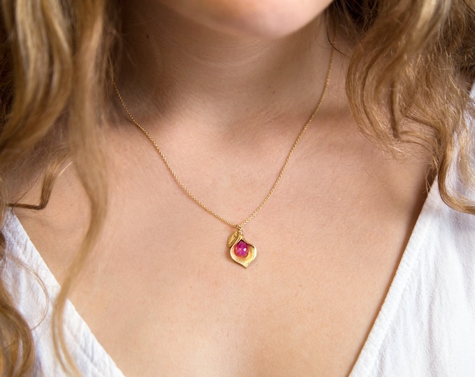 Personalized Gold July Birthstone Necklace, Red Ruby Necklace, Calla Birth Flower Necklace for Her Birthday Gift, Cancer Birthday, Handmade