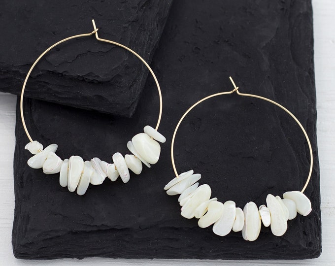 Pearl Hoops, 14k Gold Filled Hoop Earrings, Mother of Pearl, Bridesmaid Earrings, Boho Pearl Earrings Dangle, Statement Earrings, HP-RC