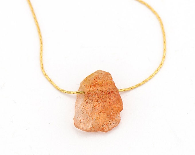 Raw Sunstone Necklace, Sacral Chakra  Crystal Necklace, Orange Rough Gemstone, Crystal Nugget, Boho Style, Layering Jewelry