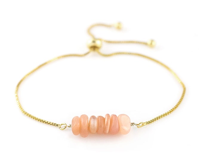 Peach Moonstone Bracelet, Dainty Beaded Bar Stacking Bracelet, Adjustable Gold Box Chain, Gift Idea for Daughter, Beachy Boho Summer Jewelry