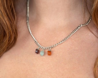 Personalized Crystal Charm Necklace, Raw Gemstone Charm Set, Chunky Silver Curb Chain, Multiple Birthstone Custom Family Necklace for Moms