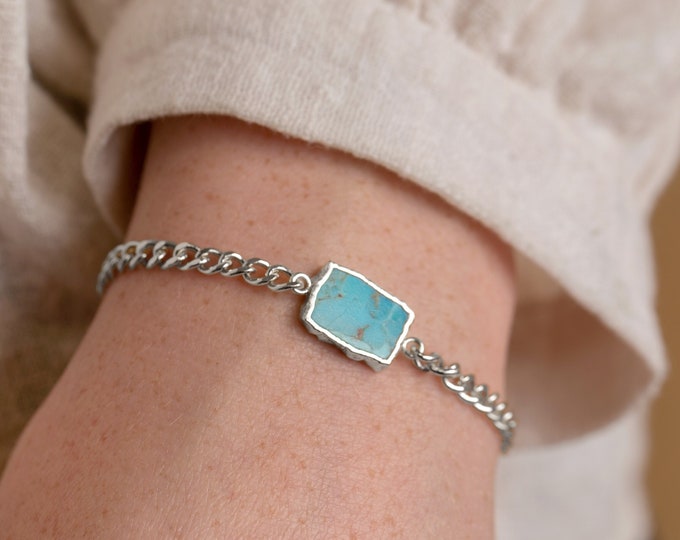 Turquoise Silver Thick Chain Bracelet, Natural Gemstone Chunky Curb Chain Stacking Bracelet, Toggle Charm Bracelet, Sweet 16 Birthday Gift