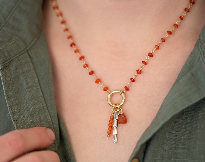 Beaded Necklace with Pendant Charms, Carnelian Crystal Carabiner Front Clasp Choker Personalized Charm Necklace Gift for Mom Daughter Sister