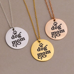 Dog Mom Gift Tag Necklace Rose Gold, Custom Engraved Pet Charm Pendant Necklace for Fur Mom for Christmas, Funny Unique Gift for Pet Mom
