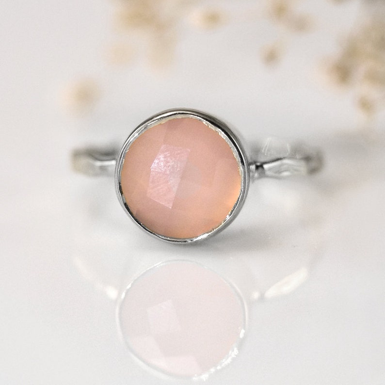 Pink Chalcedony Ring Gold, October Birthstone Ring, Rose Quartz Stone Ring, Gemstone Ring, Stackable Ring, Round Stone Ring image 3