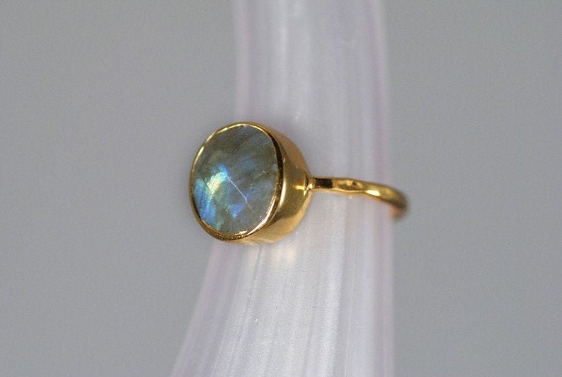Pear Labradorite Ring, Solitaire Ring, Gemstone Ring, Teardrop Ring, Celestial Jewelry, Aurora Borealis, Stone Gift, Flashy Gemstone image 7
