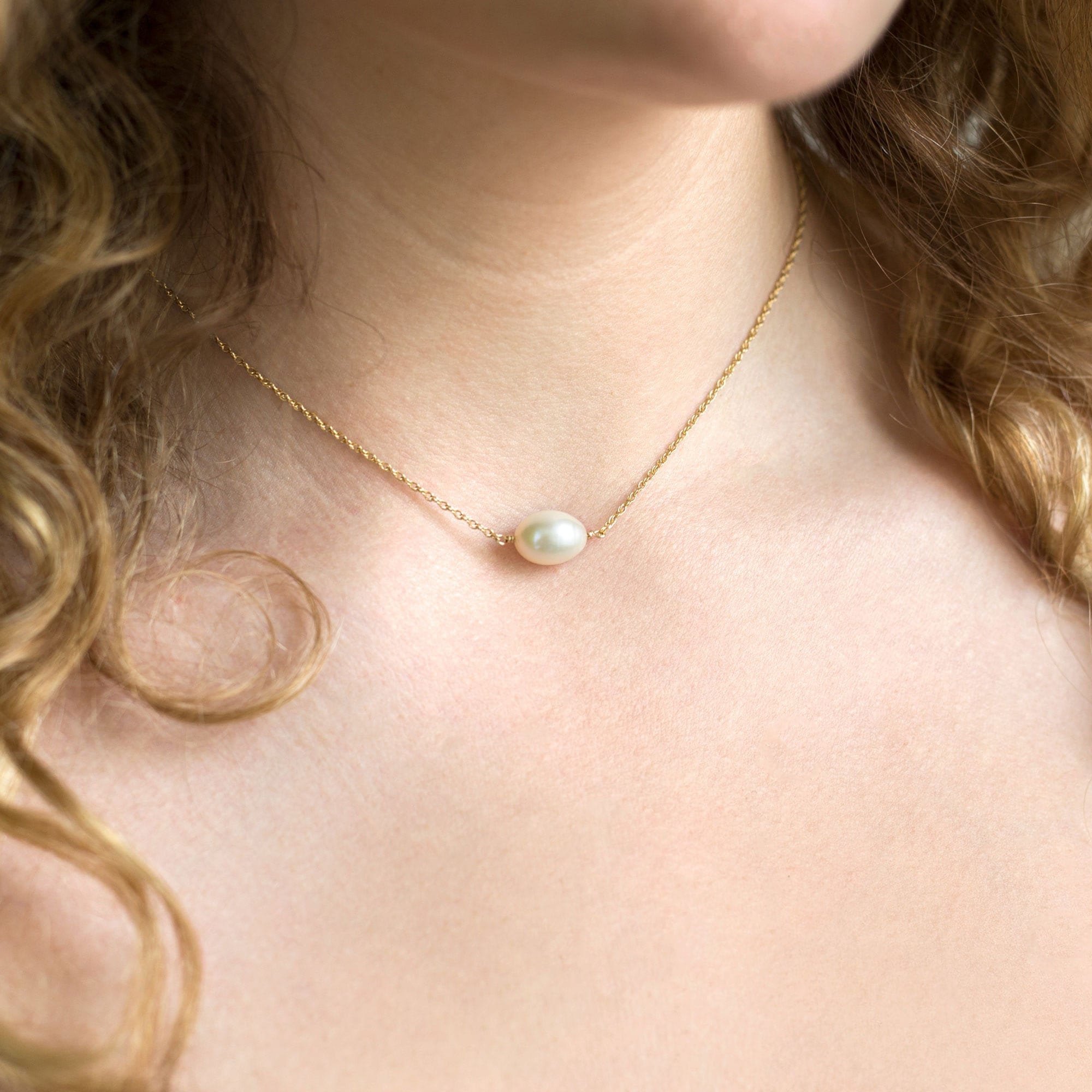 Gold Dainty Pearl Drop Necklace - The Vintage Pearl