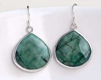 Sterling Silver Raw Emerald Earrings, May Birthstone Earrings, Dangle Earrings Silver, Holiday Gift Ideas, Statement Earrings, Birthday Gift