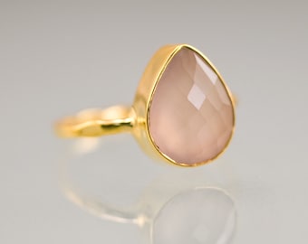 Pink Chalcedony Ring Gold - October Birthstone Ring - Rose Gemstone Ring - Stackable Ring - Gold Ring - Tear Drop Ring