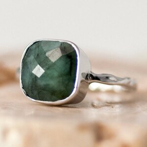 Natural Emerald Ring Gold, Round Stone Ring, May Birthstone Jewelry, Raw Emerald Cocktail Ring, Girlfriend Gift For Her image 8