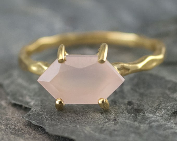 Pink Chalcedony Ring Gold, October Birthstone Ring, Rose Quartz Ring, Stacking Birthstone Ring, Marquise Ring, Gift for Her, RG-MQ