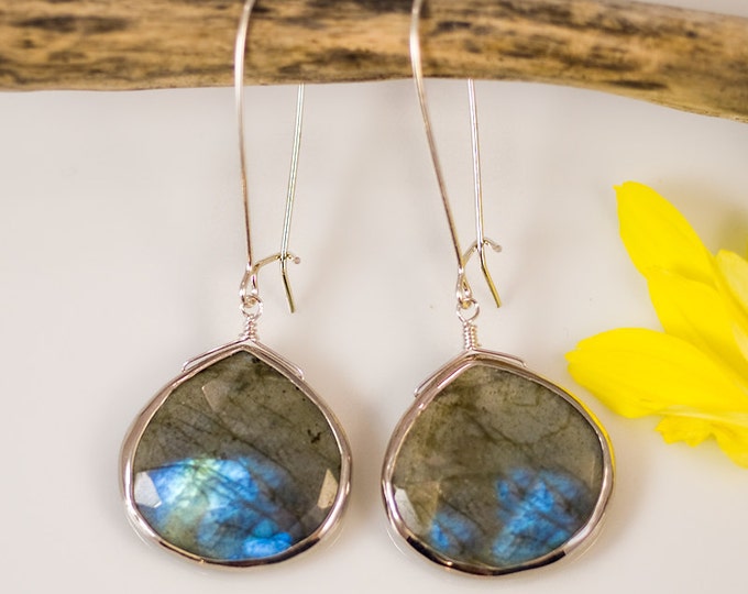 Modern Labradorite Earrings, Long Drop Earrings, Sterling Silver, Dangle Earrings, Faceted Labradorite, Aurora Borealis Jewelry, Bridal Gift